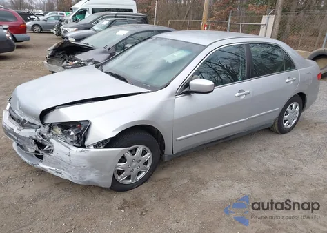 2005 Honda Accord 2.4 Lx z USA, uszkodzony, nr VIN 1HGCM564X5L002015